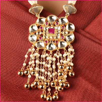 Pink Gold Tone Kundan Inspired Brass Necklace with Earrings